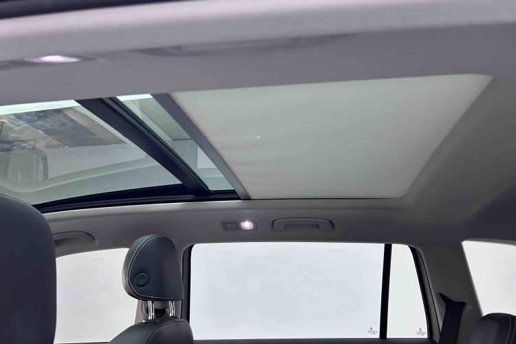 Used Volkswagen Tiguan L New Energy 2021 430 PHEV Plug-in Hybrid Flagship Edition Headliner