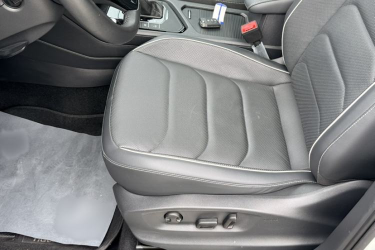 Used Volkswagen Tiguan L New Energy 2021 430 PHEV Plug-in Hybrid Flagship Edition Interior 2
