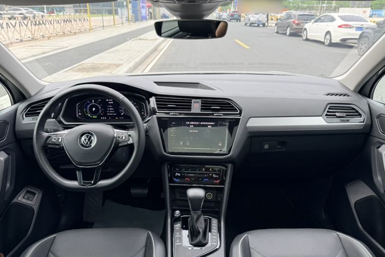 Used Volkswagen Tiguan L New Energy 2021 430 PHEV Plug-in Hybrid Flagship Edition Interior 4