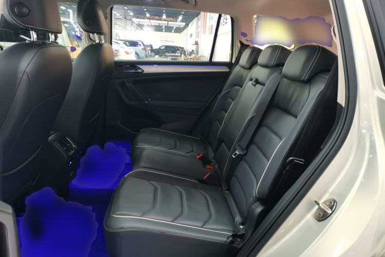 Used Volkswagen Tiguan L New Energy 2021 430 PHEV Plug-in Hybrid Flagship Edition Interior 4
