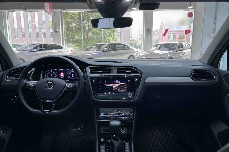 Used Volkswagen Tiguan L New Energy 2021 430 PHEV Plug-in Hybrid Flagship Edition Interior 5