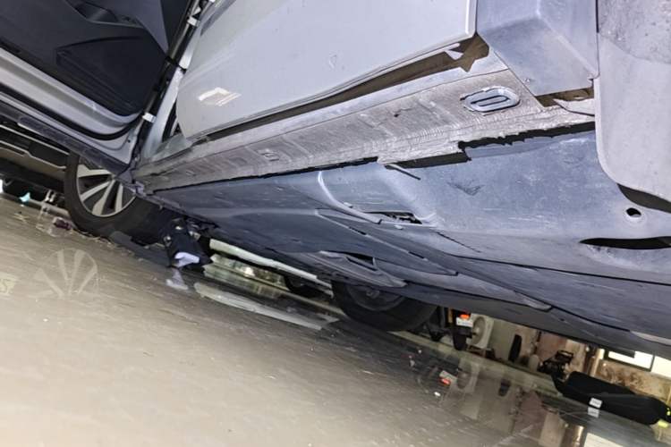 Used Volkswagen Tiguan L New Energy 2021 430 PHEV Plug-in Hybrid Flagship Edition Left Side Sill