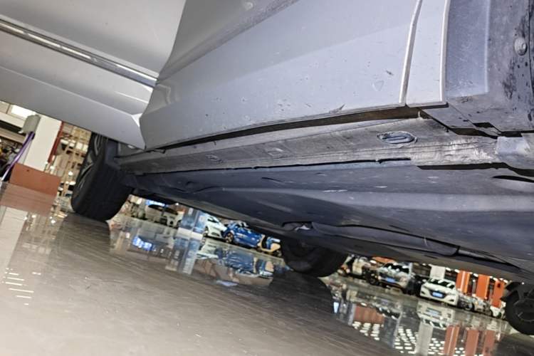 Used Volkswagen Tiguan L New Energy 2021 430 PHEV Plug-in Hybrid Flagship Edition Right Side Sill