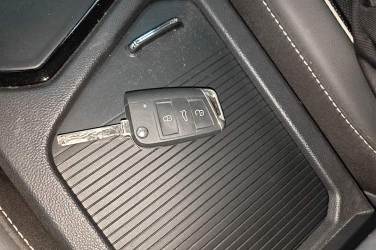 Used Volkswagen Tiguan L New Energy 2021 430 PHEV Plug-in Hybrid Flagship Edition Vehicle Key