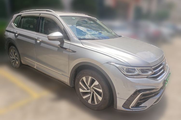 Used Volkswagen Tiguan L New Energy 2021 430 PHEV Plug-in Hybrid Flagship Edition Front Right 45 Deg