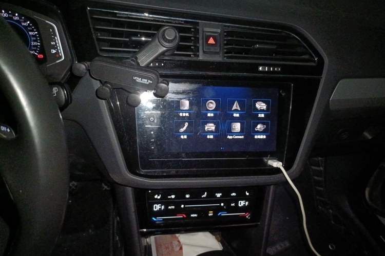 Used Volkswagen Tiguan L New Energy 2021 430 PHEV Plug-in Hybrid Flagship Edition Audio And AC Panel