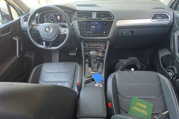 Used Volkswagen Tiguan L New Energy 2021 430 PHEV Plug-in Hybrid Prestige Edition Center Console