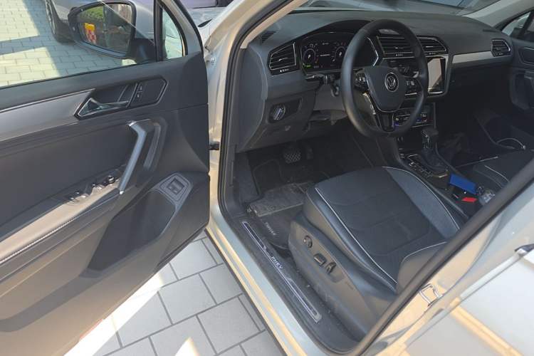 Used Volkswagen Tiguan L New Energy 2021 430 PHEV Plug-in Hybrid Prestige Edition Driver Seat