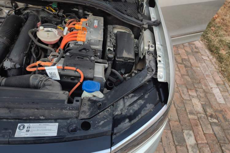 Used Volkswagen Tiguan L New Energy 2021 430 PHEV Plug-in Hybrid Flagship Edition Engine Bay Left