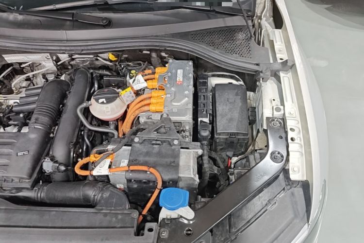 Used Volkswagen Tiguan L New Energy 2021 430 PHEV Plug-in Hybrid Flagship Edition Engine Bay Left