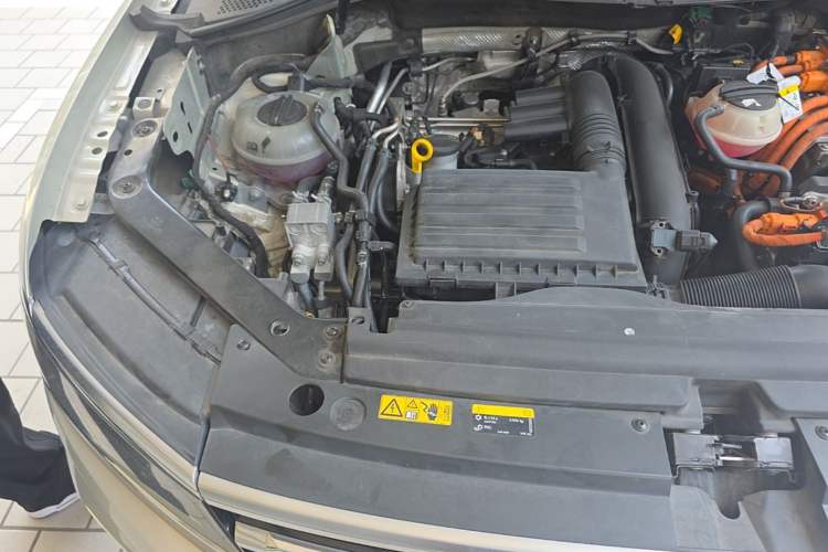Used Volkswagen Tiguan L New Energy 2021 430 PHEV Plug-in Hybrid Prestige Edition Engine Bay Right