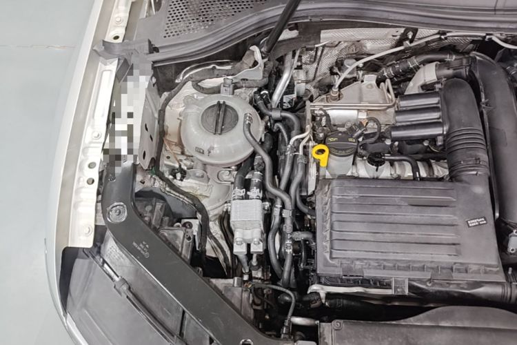 Used Volkswagen Tiguan L New Energy 2021 430 PHEV Plug-in Hybrid Flagship Edition Engine Bay Right