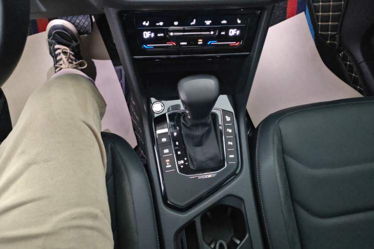 Used Volkswagen Tiguan L New Energy 2021 430 PHEV Plug-in Hybrid Prestige Edition Gear Lever