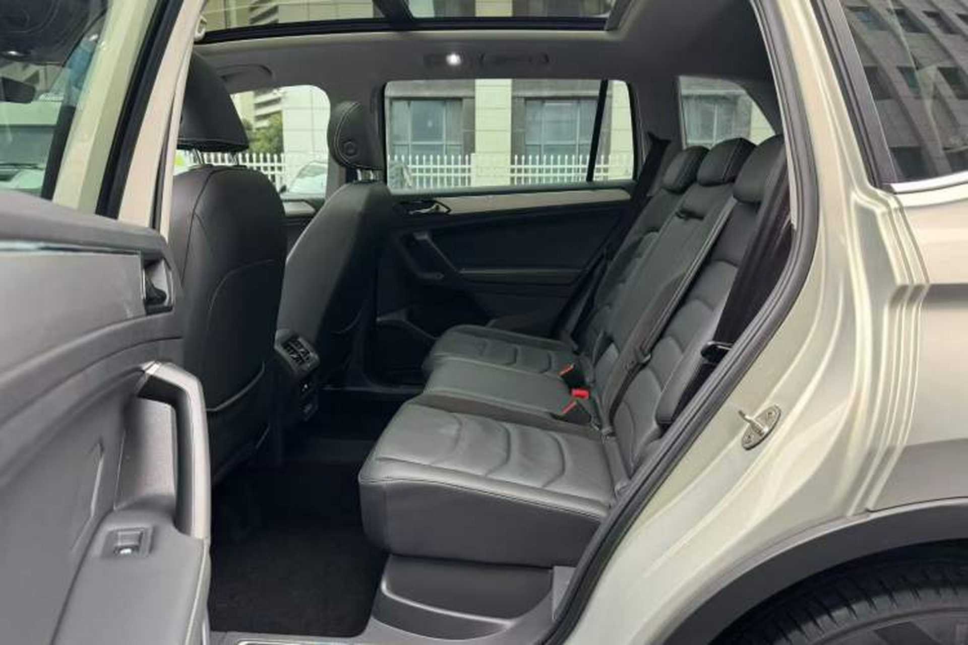 Used Volkswagen Tiguan L New Energy 2021 430 PHEV Plug-in Hybrid Prestige Edition Interior 2