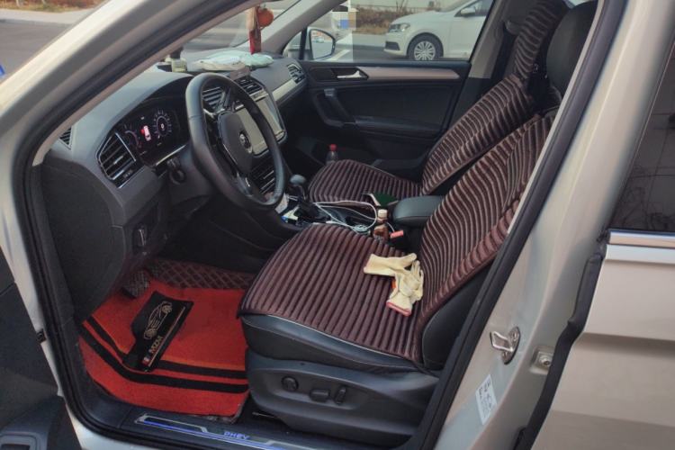 Used Volkswagen Tiguan L New Energy 2021 430 PHEV Plug-in Hybrid Flagship Edition Left Front Seat