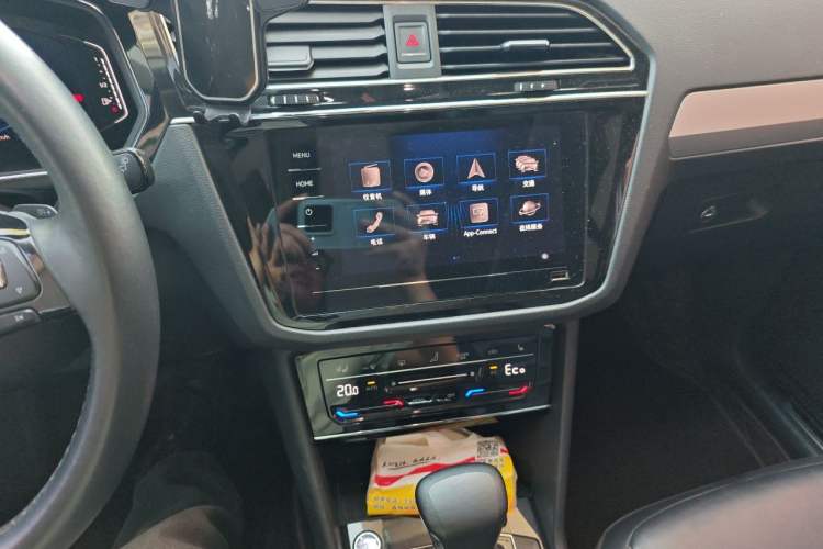 Used Volkswagen Tiguan L New Energy 2021 430 PHEV Plug-in Hybrid Prestige Edition Audio And AC Panel