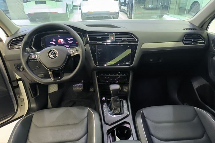 Used Volkswagen Tiguan L New Energy 2021 430 PHEV Plug-in Hybrid Flagship Edition Center Console