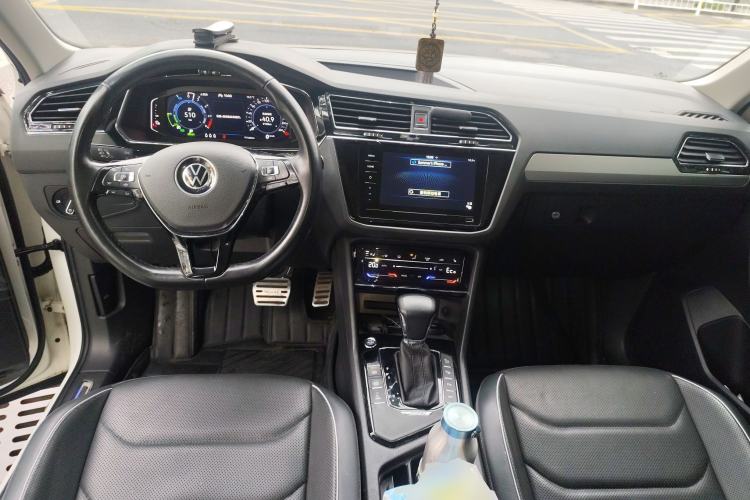 Used Volkswagen Tiguan L New Energy 2021 430 PHEV Plug-in Hybrid Flagship Edition Center Console