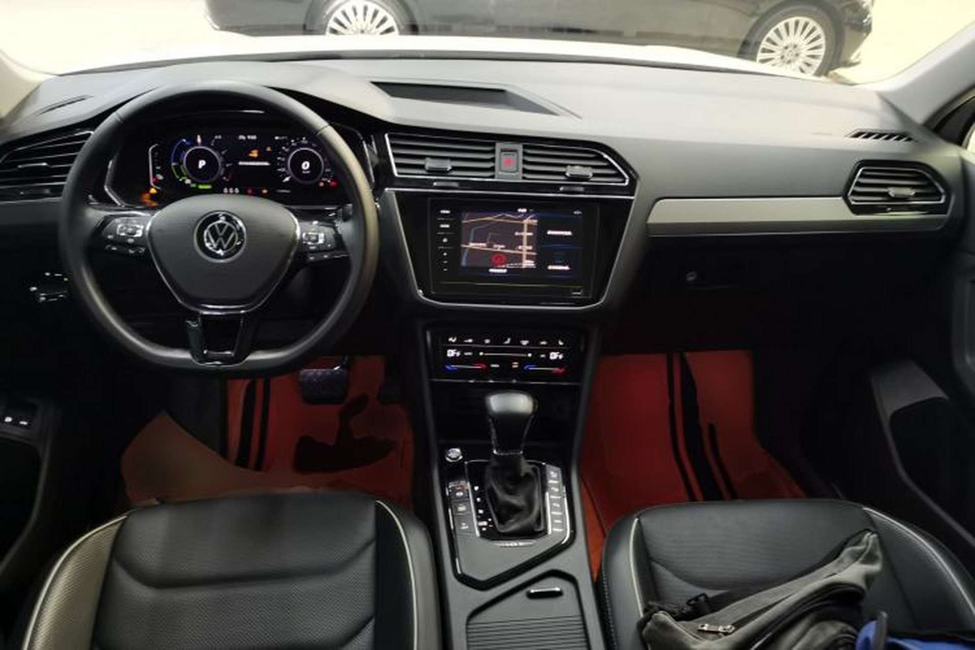 Used Volkswagen Tiguan L New Energy 2021 430 PHEV Plug-in Hybrid Flagship Edition Center Console