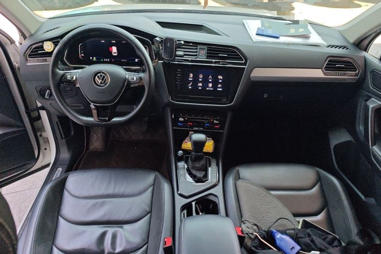 Used Volkswagen Tiguan L New Energy 2021 430 PHEV Plug-in Hybrid Prestige Edition Center Console