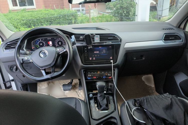 Used Volkswagen Tiguan L New Energy 2021 430 PHEV Plug-in Hybrid Flagship Edition Center Console