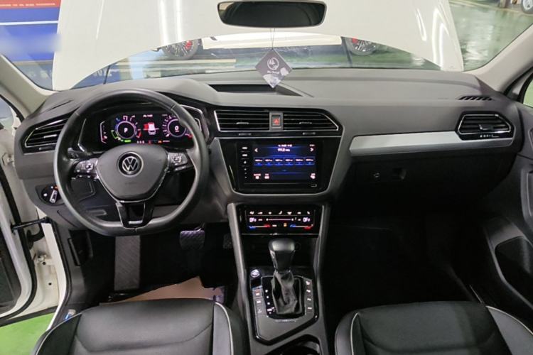 Used Volkswagen Tiguan L New Energy 2021 430 PHEV Plug-in Hybrid Flagship Edition Center Console