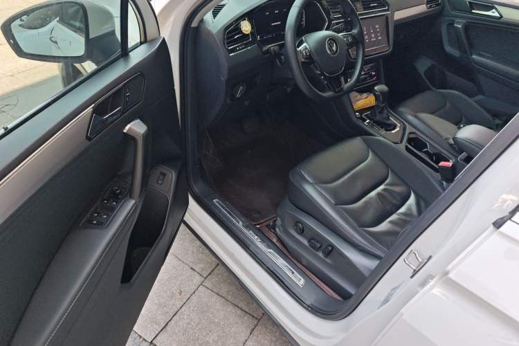 Used Volkswagen Tiguan L New Energy 2021 430 PHEV Plug-in Hybrid Prestige Edition Driver Seat