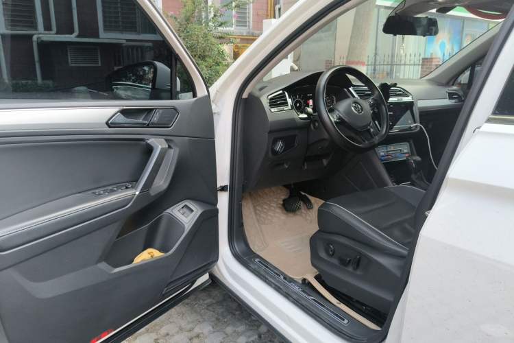 Used Volkswagen Tiguan L New Energy 2021 430 PHEV Plug-in Hybrid Flagship Edition Driver Seat
