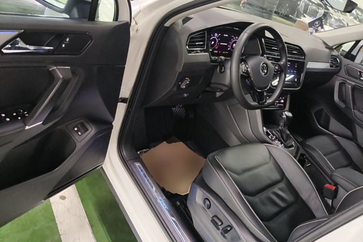 Used Volkswagen Tiguan L New Energy 2021 430 PHEV Plug-in Hybrid Flagship Edition Driver Seat