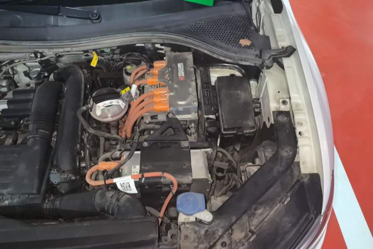 Used Volkswagen Tiguan L New Energy 2021 430 PHEV Plug-in Hybrid Flagship Edition Engine Bay Left