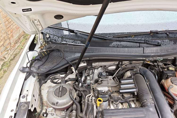 Used Volkswagen Tiguan L New Energy 2021 430 PHEV Plug-in Hybrid Flagship Edition Engine Bay Right