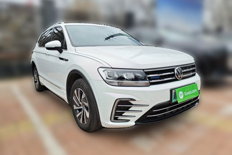 Used Volkswagen Tiguan L New Energy 2021 430 PHEV Plug-in Hybrid Prestige Edition Front Right 45 Deg