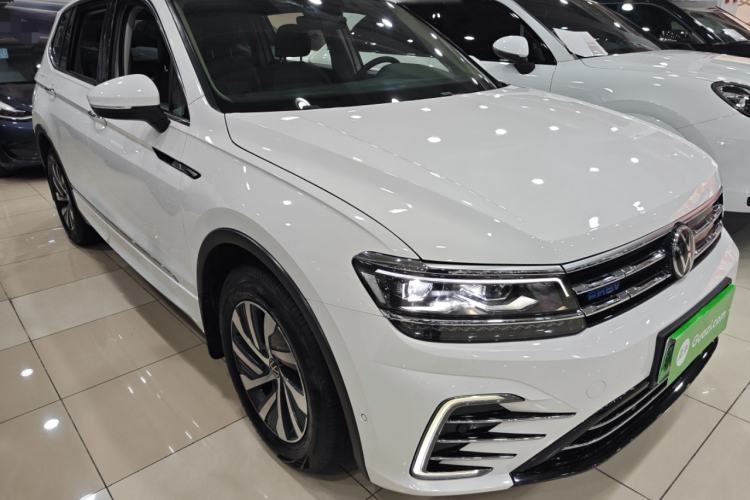 Used Volkswagen Tiguan L New Energy 2021 430 PHEV Plug-in Hybrid Flagship Edition Front Right 45 Deg