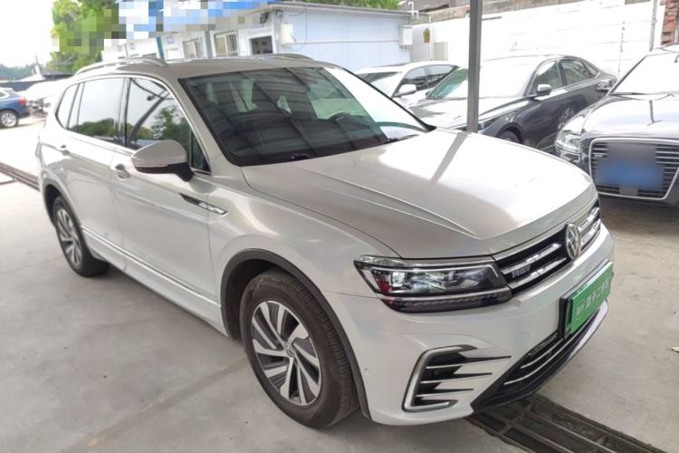 Used Volkswagen Tiguan L New Energy 2021 430 PHEV Plug-in Hybrid Flagship Edition Front Right 45 Deg