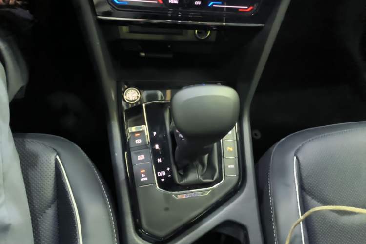 Used Volkswagen Tiguan L New Energy 2021 430 PHEV Plug-in Hybrid Flagship Edition Gear Lever