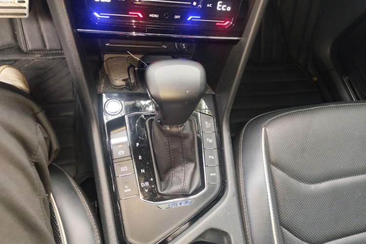 Used Volkswagen Tiguan L New Energy 2021 430 PHEV Plug-in Hybrid Flagship Edition Gear Lever