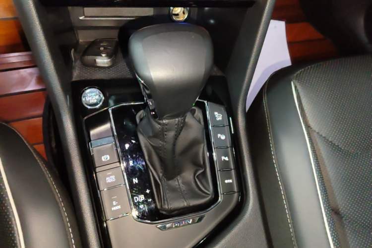 Used Volkswagen Tiguan L New Energy 2021 430 PHEV Plug-in Hybrid Prestige Edition Gear Lever