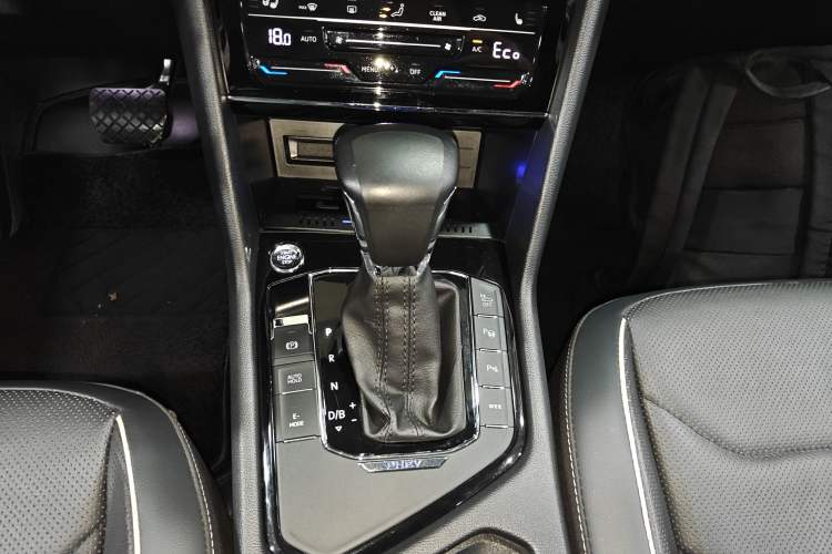 Used Volkswagen Tiguan L New Energy 2021 430 PHEV Plug-in Hybrid Flagship Edition Gear Lever