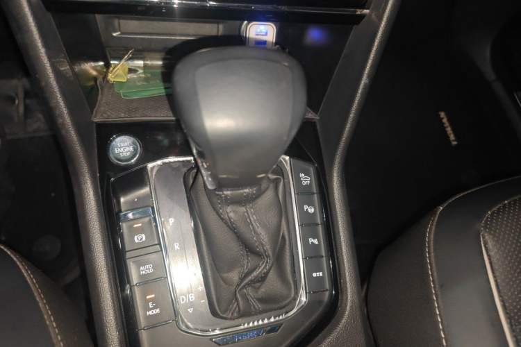 Used Volkswagen Tiguan L New Energy 2021 430 PHEV Plug-in Hybrid Flagship Edition Gear Lever