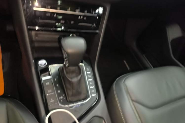 Used Volkswagen Tiguan L New Energy 2021 430 PHEV Plug-in Hybrid Prestige Edition Gear Lever