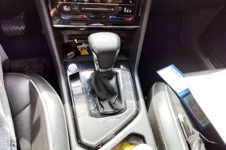 Used Volkswagen Tiguan L New Energy 2021 430 PHEV Plug-in Hybrid Flagship Edition Gear Lever