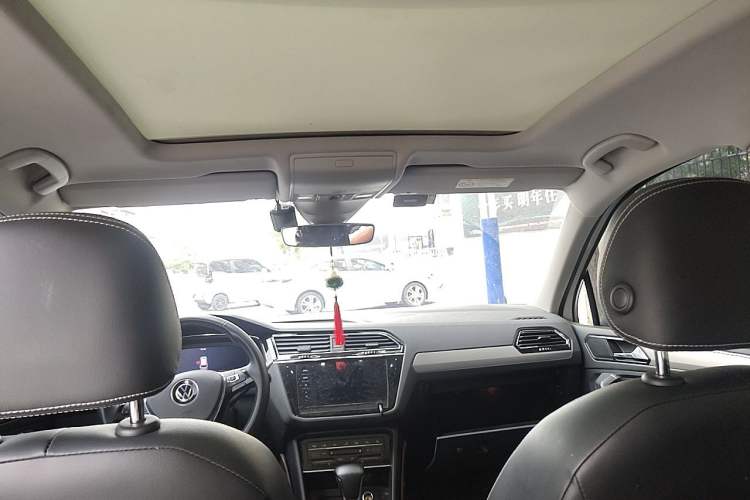 Used Volkswagen Tiguan L New Energy 2021 430 PHEV Plug-in Hybrid Flagship Edition Headliner