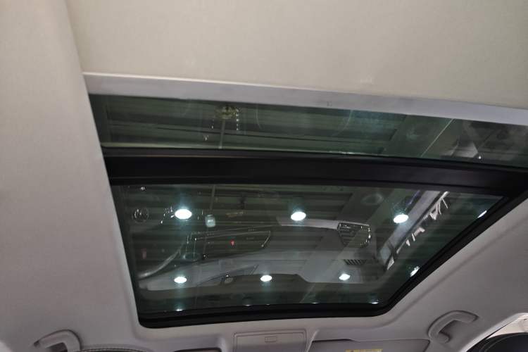 Used Volkswagen Tiguan L New Energy 2021 430 PHEV Plug-in Hybrid Flagship Edition Headliner