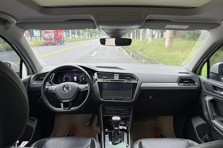 Used Volkswagen Tiguan L New Energy 2021 430 PHEV Plug-in Hybrid Flagship Edition Interior 2