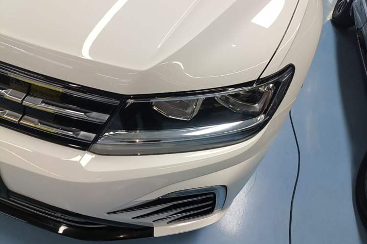 Used Volkswagen Tiguan L New Energy 2021 430 PHEV Plug-in Hybrid Prestige Edition Left Front Headlight