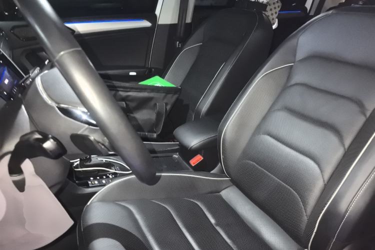 Used Volkswagen Tiguan L New Energy 2021 430 PHEV Plug-in Hybrid Flagship Edition Left Front Seat