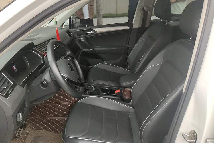 Used Volkswagen Tiguan L New Energy 2021 430 PHEV Plug-in Hybrid Flagship Edition Left Front Seat