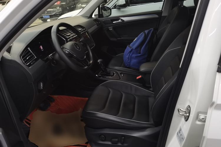 Used Volkswagen Tiguan L New Energy 2021 430 PHEV Plug-in Hybrid Flagship Edition Left Front Seat