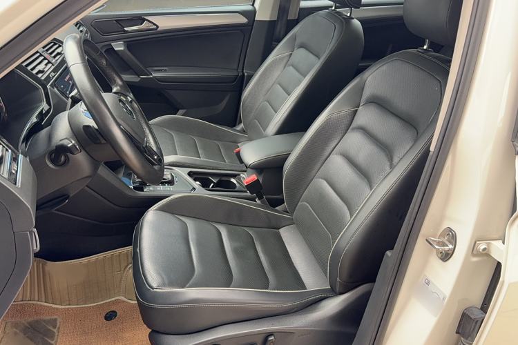 Used Volkswagen Tiguan L New Energy 2021 430 PHEV Plug-in Hybrid Flagship Edition Left Front Seat