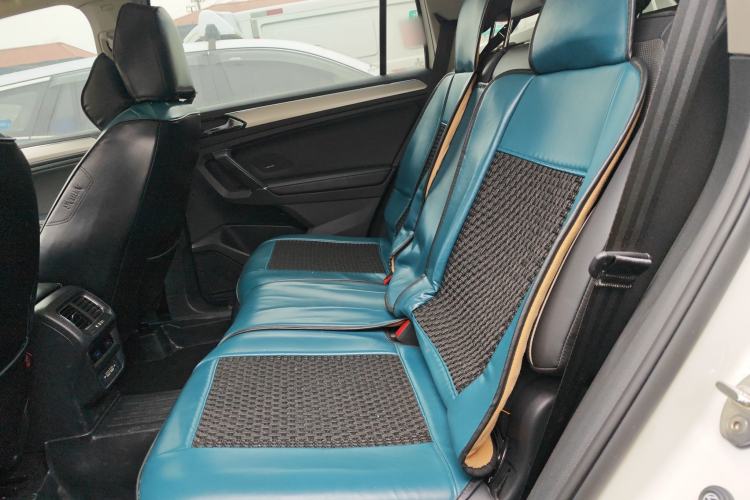 Used Volkswagen Tiguan L New Energy 2021 430 PHEV Plug-in Hybrid Flagship Edition Left Rear Seat
